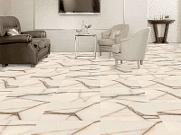 ITC Moon Onyx
