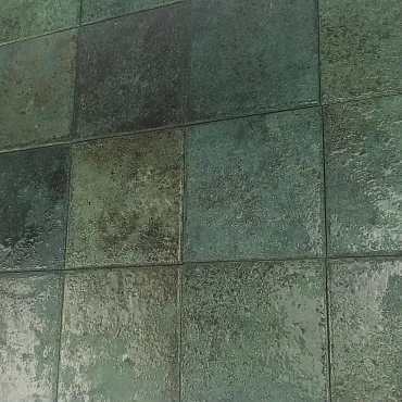 Tahiti Emerald Glossy14.7x14.7